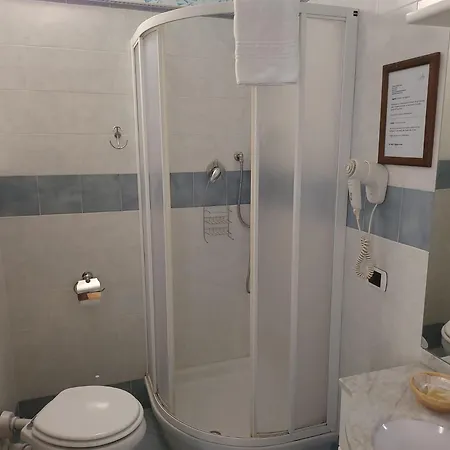 St. Peter's Guest house 2*