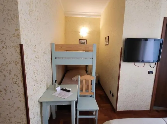 St. Peter's Pensión