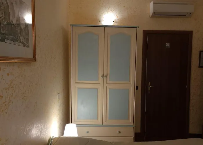 St. Peter's Pensión 4*