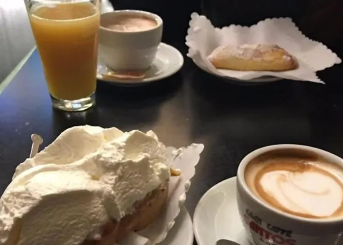 St. Peter's Pensión Roma